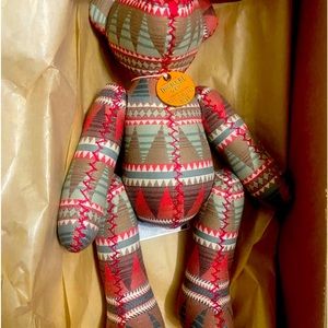 limited-Edition Jacquard Bear